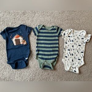 Gerber baby boy short sleeve bodysuits (3)